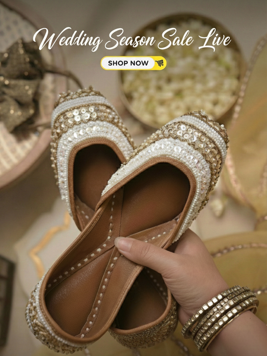 Bridal Juttis vs. Bridal Heels: Which One Is Best for Your Wedding Day?