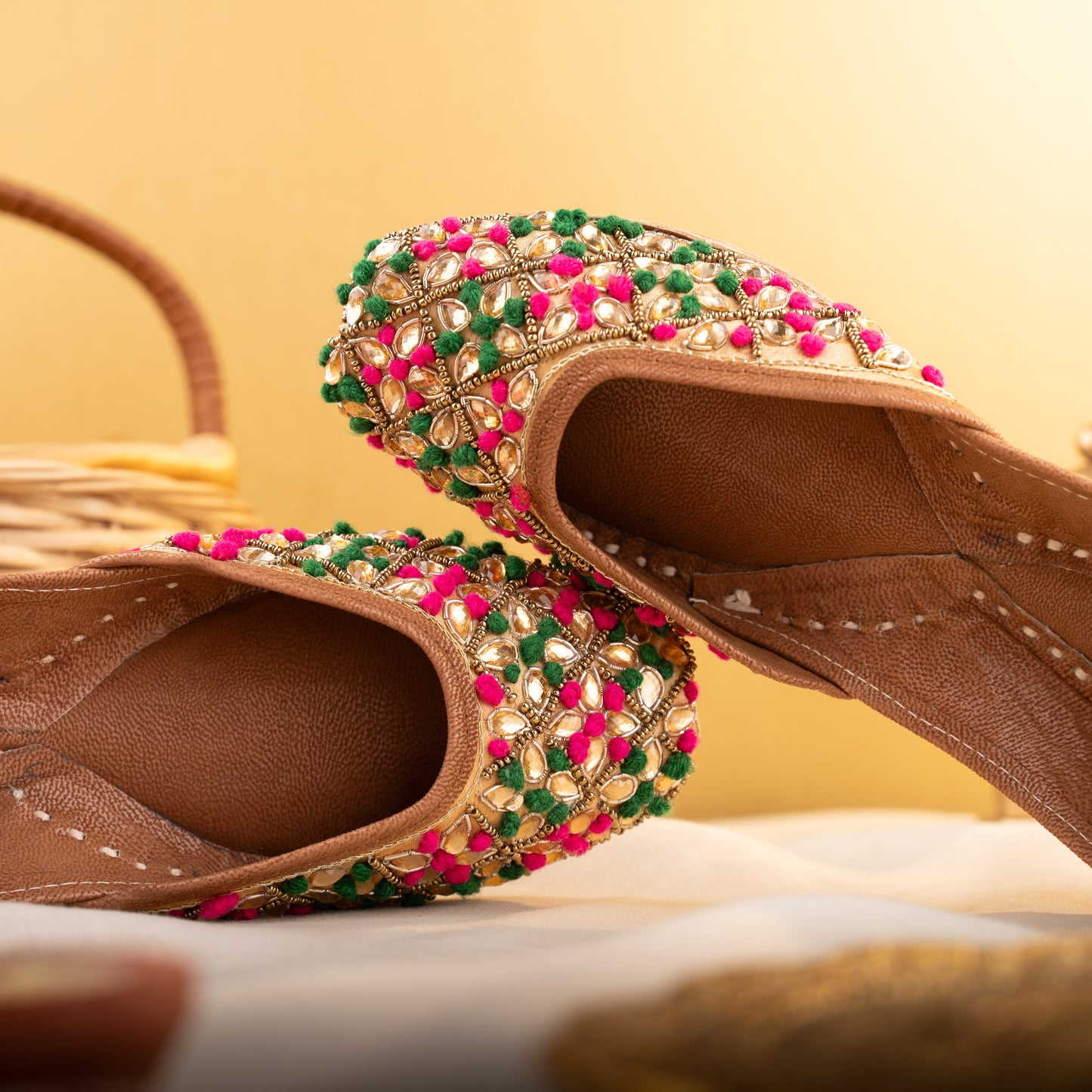 floral work jutti for women