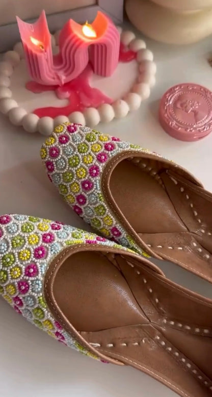 Multicolour Flower Jutti