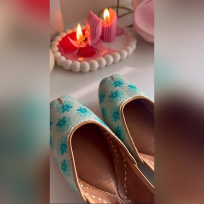 Floral Printed Jutti