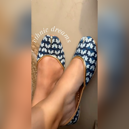 Blue Butterfly Printed Jutti