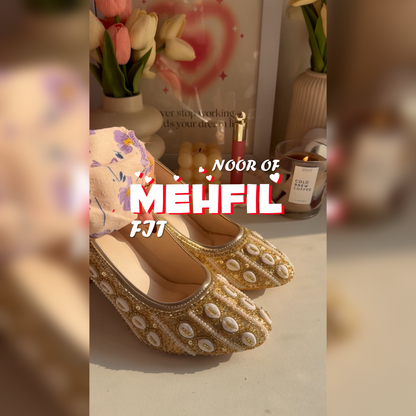 Golden Shell Heel